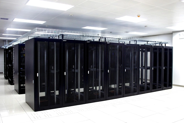 Streamline Network Scalability with Stackable Managed Switch Solutions