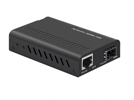 Miniature Fast Ethernet 10/100Base-TX to 100Base-FX Media Converter