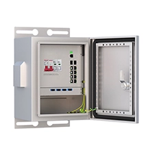 IP55 Outdoor Box, with Managed Industrial Switch 2x1000 Base-X, 8x10/100/1000 Base-T PoE Realtek
